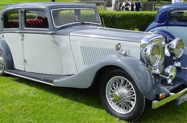 Jūros šventės žinią veš seni automobiliai