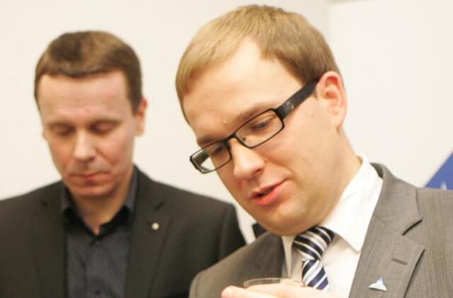 Korupcijos byla: įtarimai dėl 25 tūkst. eurų kyšio