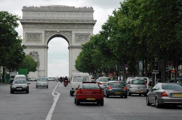 Paryžiuje nuo liepos 1 d. įvedamas naujas draudimas automobiliams