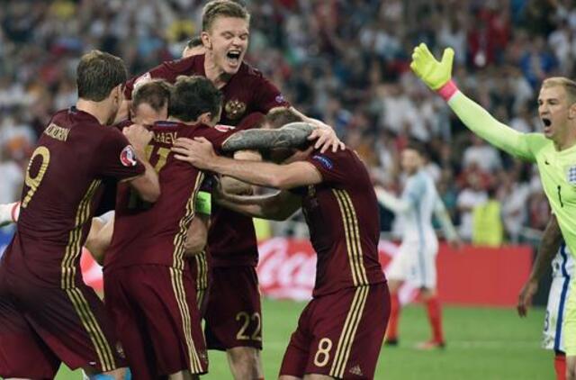 Rusijos futbolininkai išplėšė lygiąsias dvikovoje su anglais