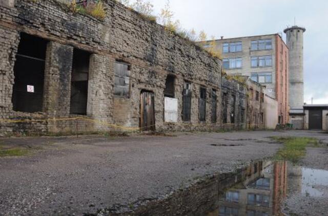 Klaipėdoje griaus senus sandeliukus