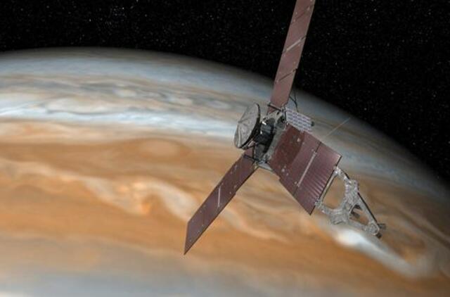 NASA zondas "Juno" sėkmingai įskriejo į orbitą aplink Jupiterį