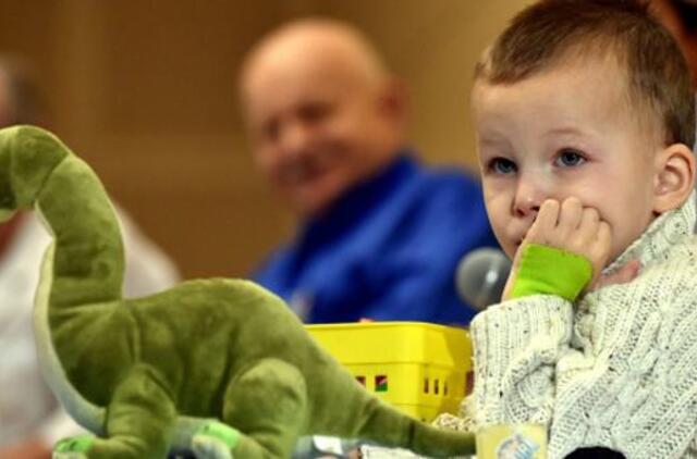 Vaikams reikia tikros šeimos ir namų