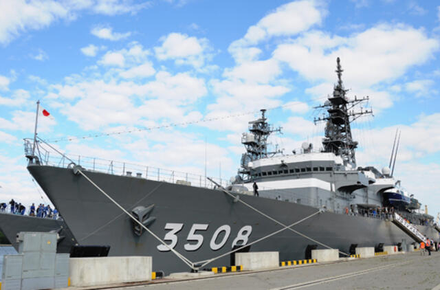 Klaipėdos uoste - japonų karo laivai