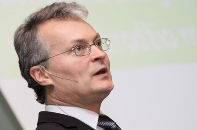 Įtakingiausių ekonomistų ir verslininkų viršūnėje - Robertas Dargis ir Gitanas Nausėda