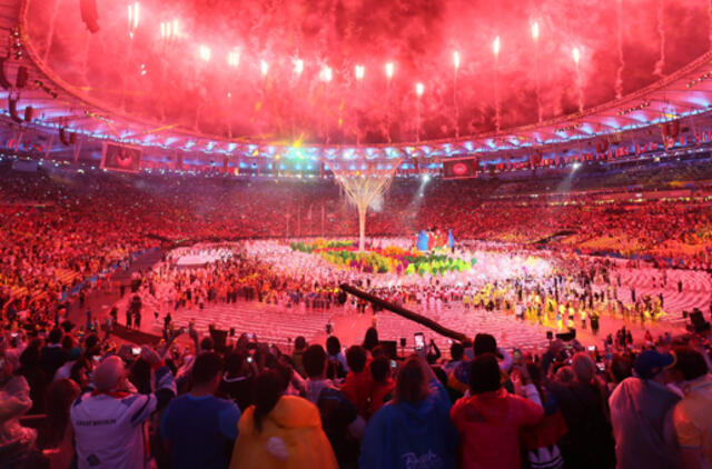 Rio de Žaneiro olimpinės žaidynės baigėsi iškilminga uždarymo ceremonija