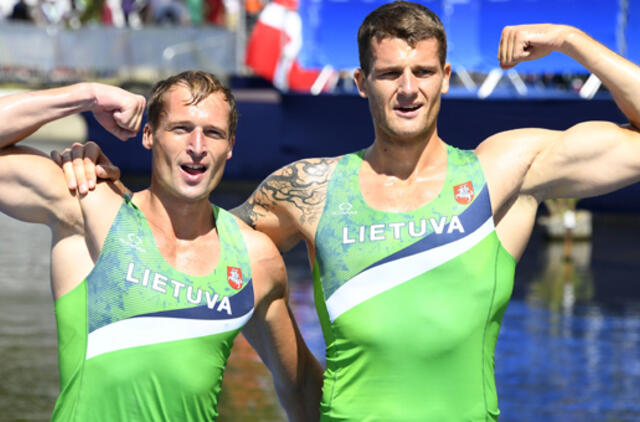 Šalies vadovai sveikina medalius olimpinėse žaidynės iškovojusius Lietuvos irkluotojus