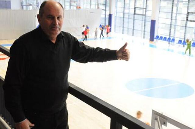 Stabdomas Vlado Knašiaus mokyklos direktoriaus konkursas