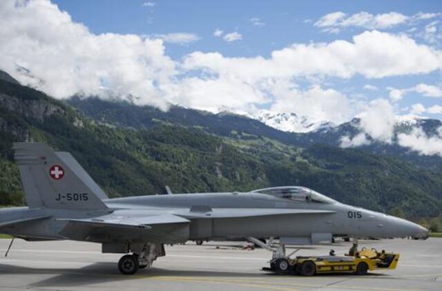 Šveicarijoje rastos dingusio lėktuvo nuolaužos