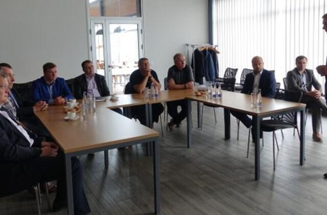 Verslui - apie uosto plėtrą