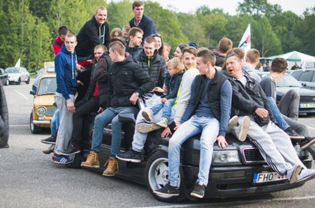 "Bucket club" kviečia į vasaros sezono uždarymą