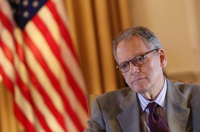 JAV pirmą kartą per penkis dešimtmečius paskyrė ambasadorių Kubai