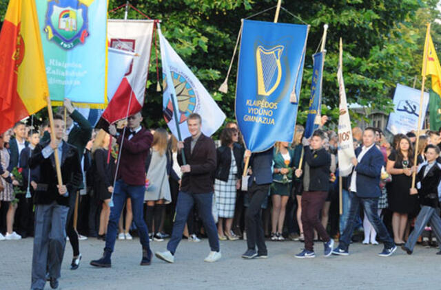 Mokslo ir žinių dieną pasitiko su griausmu
