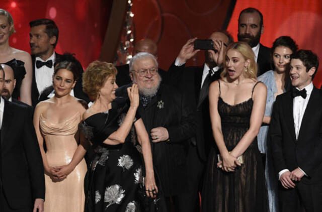 Serialas "Sostų karai" vėl pelnė pagrindinį "Emmy" apdovanojimą