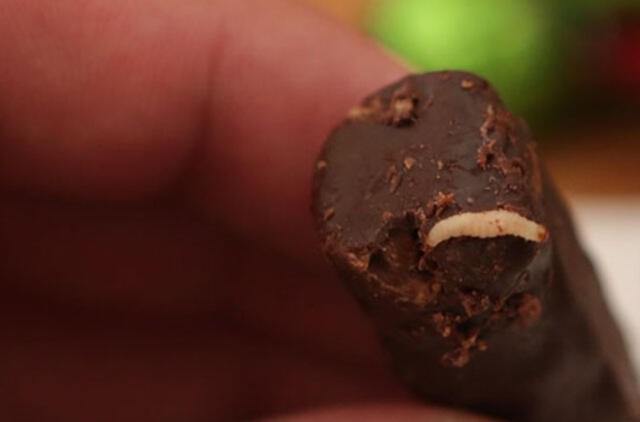 Skanaus! Saldainiai su kirminais