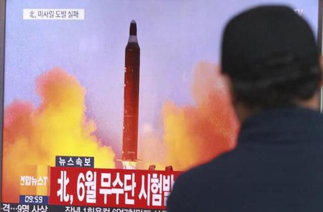 Pranešama apie nepavykusį raketos bandymą Šiaurės Korėjoje