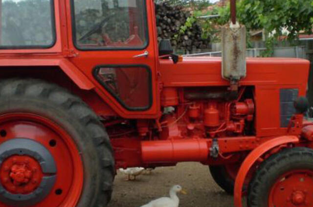 Švenčionių rajone žuvo traktorininkas