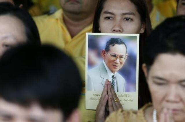 Tailando karaliaus sveikatos būklė  nestabili