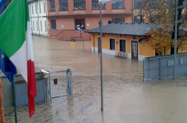 Italijos šiaurės vakaruose dėl potvynių evakuota šimtai gyventojų