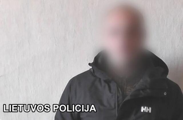 Prekiautojai žmonėmis engė vyrus