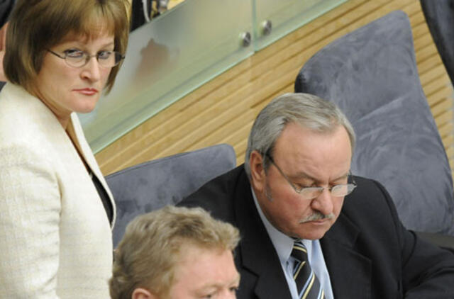 Senasis Seimas rinksis į paskutinį posėdį