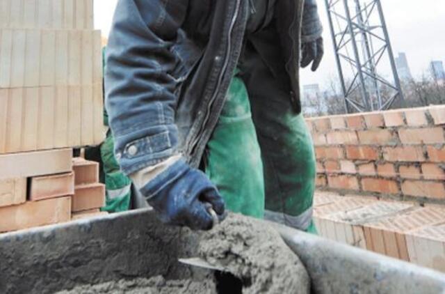 Už nebaigtas statybas jau kapsi baudos