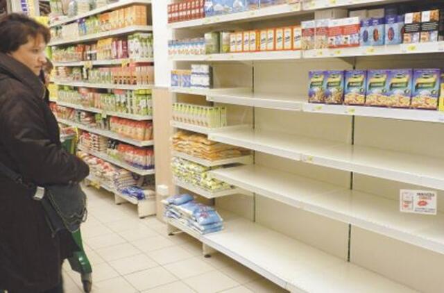 Kaimuose tuoj gali nelikti parduotuvių