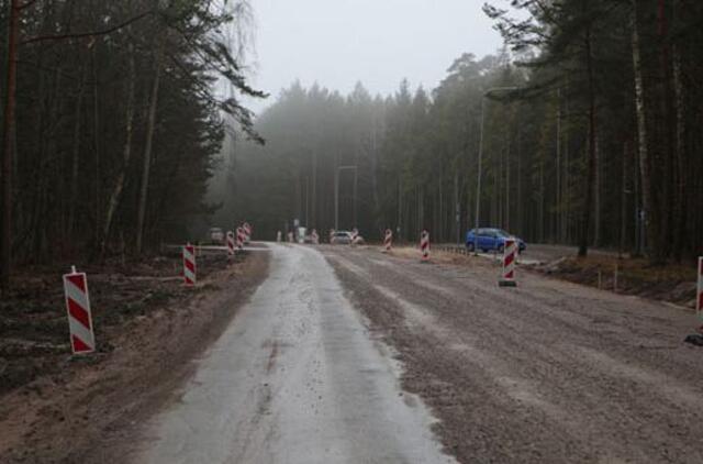 Karklės kelio rekonstrukcija sustabdyta iki pavasario