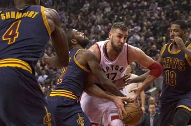 NBA čempionai nutraukė "Raptors" pergalių seriją