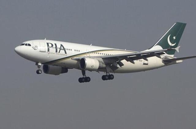 Pakistane sudužo lėktuvas su 47 žmonėmis