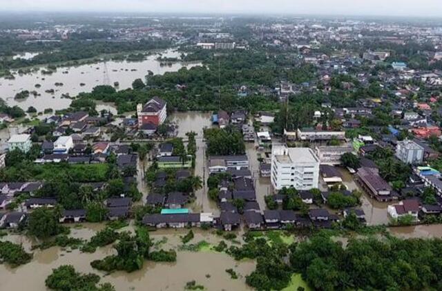 Per potvynius Tailande žuvo 14 žmonių