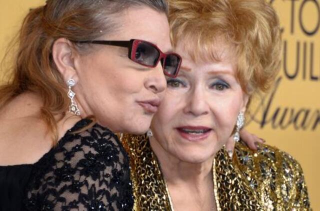 Praėjus vos dienai po dukters netekties mirė aktorė Debi Reinolds