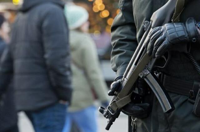 Vokietija: policija šūvius Vysbadene sieja su parduotuvės apiplėšimu