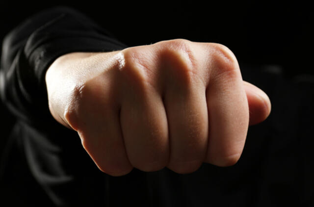 Laukininkų g. apiplėštas vyras neteko turto už 2020 eurų