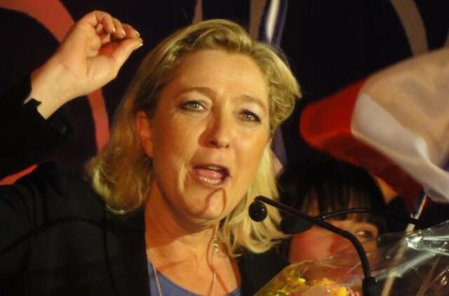 Apklausose pirmauja kandidatė į Prancūzijos prezidentus Marin Le Pen