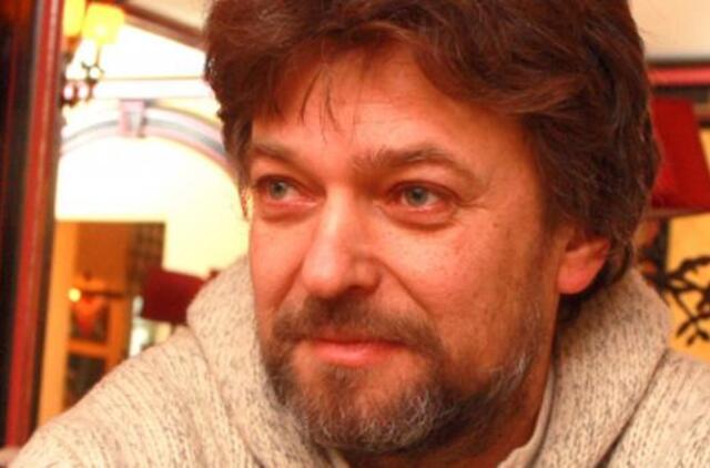 Autoritetų išsižadėjimas - Tautos kelias į savinaiką