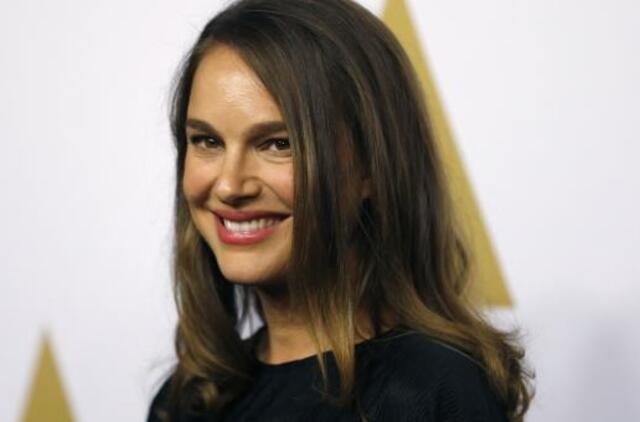 Natali Portman dėl nėštumo praleis "Oskarų" įteikimo ceremoniją