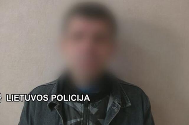 Policija išaiškino senjorų pinigus viliojusius sukčius