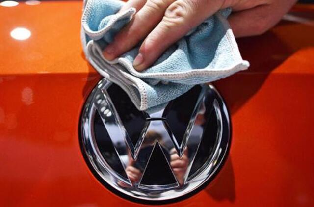 "Volkswagen" prieš "Toyota": vokiečiai pagaliau pirmi
