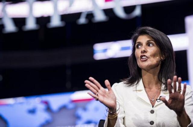 JAV pasiuntinė JT: branduolinių ginklų uždraudimas nėra realus