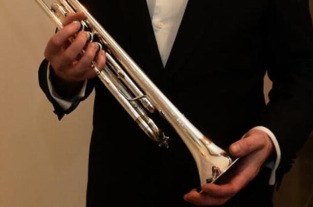 Kasdien 19.18 val. lietuvį griebia už širdies