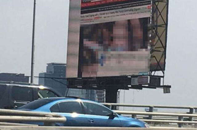 Meksika: ugniagesys žuvo, mėgindamas nutraukti pornografijos demonstravimą gatvės ekrane