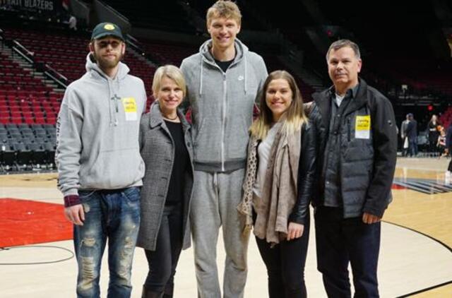 Portlendo lietuviai džiaugėsi sėkmingu savo tautiečio žaidimu prieš "Trail Blazers"