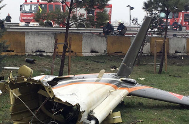 Stambule sudužus sraigtasparniui, žuvo penki žmonės, tarp jų - keturi rusai