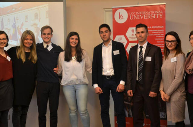 Tarptautinį jaunųjų oratorių konkursą laimėjo latvis