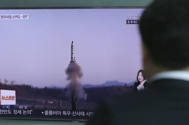 Pietų Korėja išbandė savo balistinę raketą