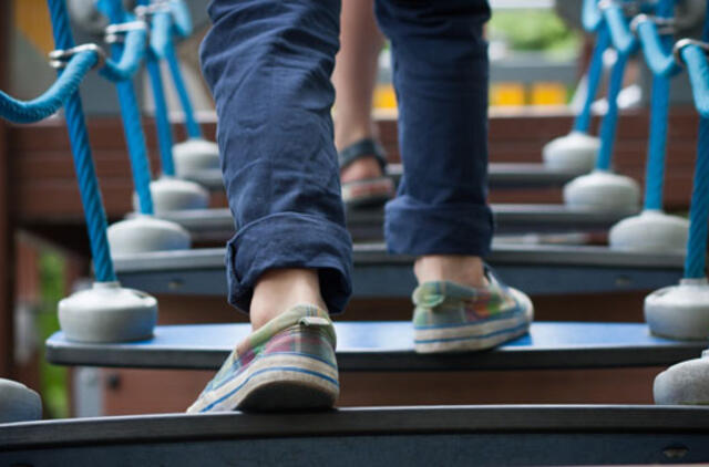 Prokurorai domėsis besižalojančiais paaugliais