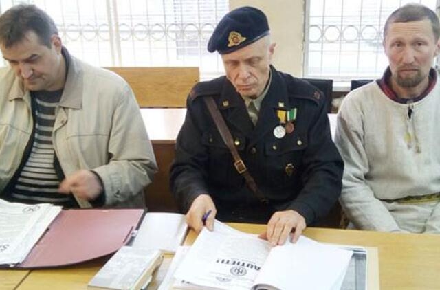 Radikalų trijulė - teisiamųjų suole