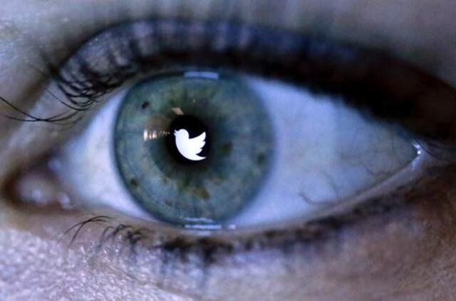 "Twitter" kreipėsi į teismą, kai JAV pareikalavo atskleisti informaciją apie Donaldo Trampo kritikų paskyrą