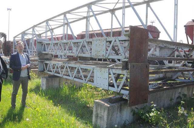 Ar senasis tiltas taps naująja Danės krantų jungtimi?